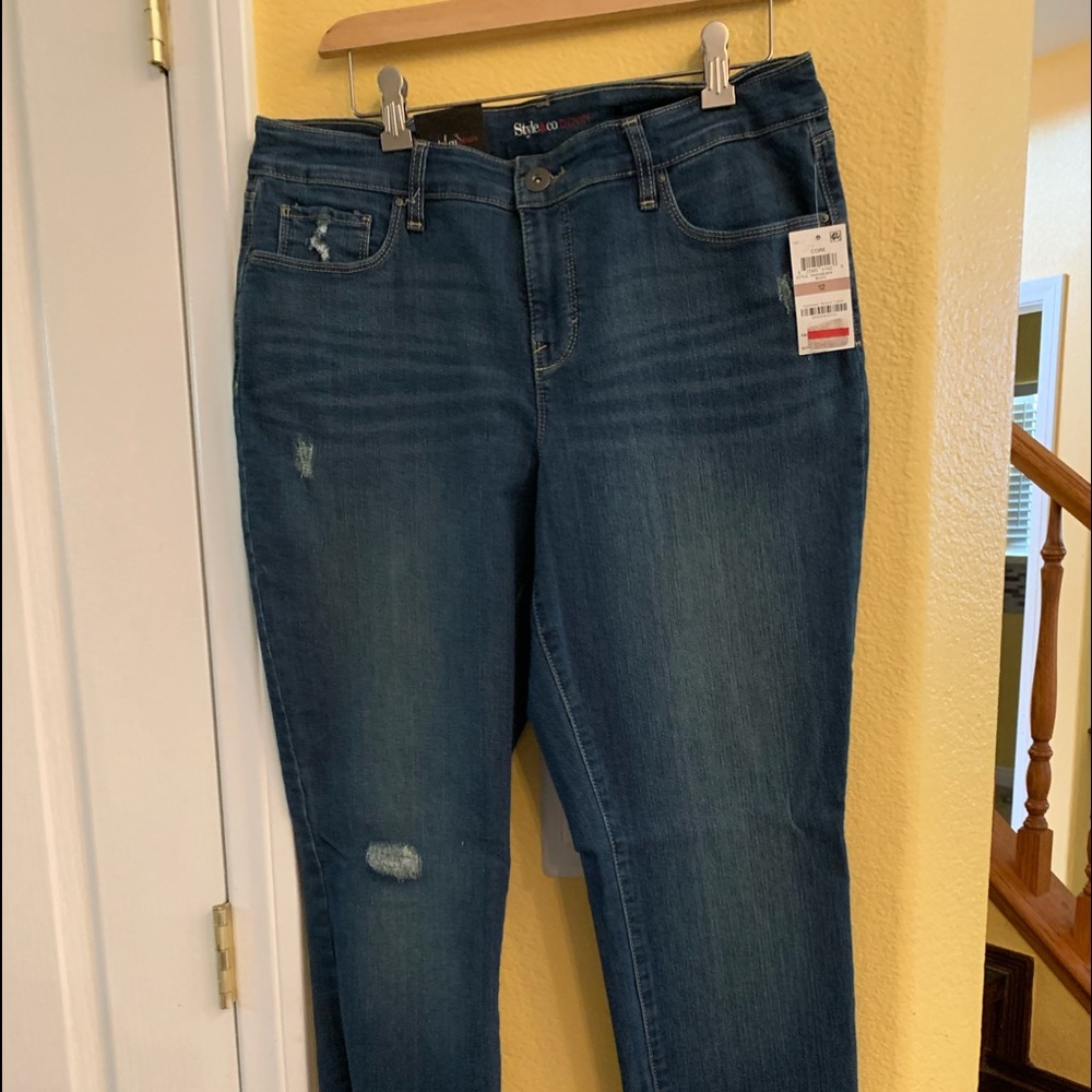 Jeans